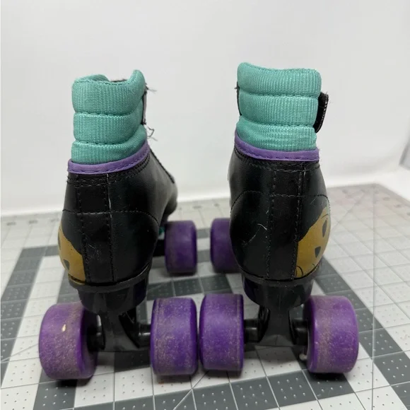 Kids Scooby Doo Roller Skates - Black and Purple Sz 13 (DUNJZM) - Picture 5 of 9